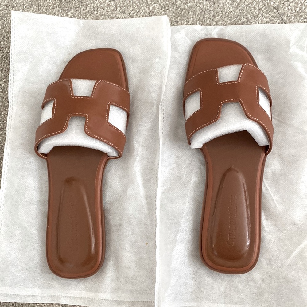 Never worn Hermes look a like sandals
